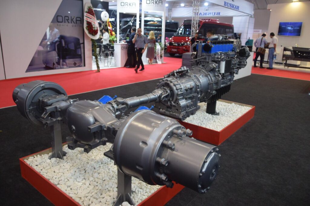 HanDe Axle showed  at Bus World 